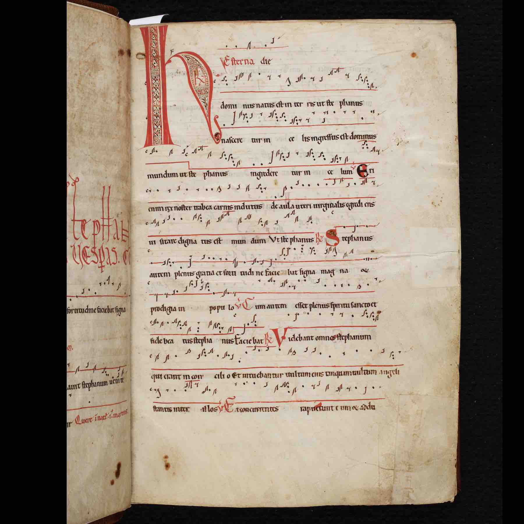12th-c. French Cistercian Antiphonary, Abbey of Our Lady of Gethsemani, Kentucky. (<a href='https://w3id.org/vhmml/readingRoom/view/500922'>AGOC 1</a>)