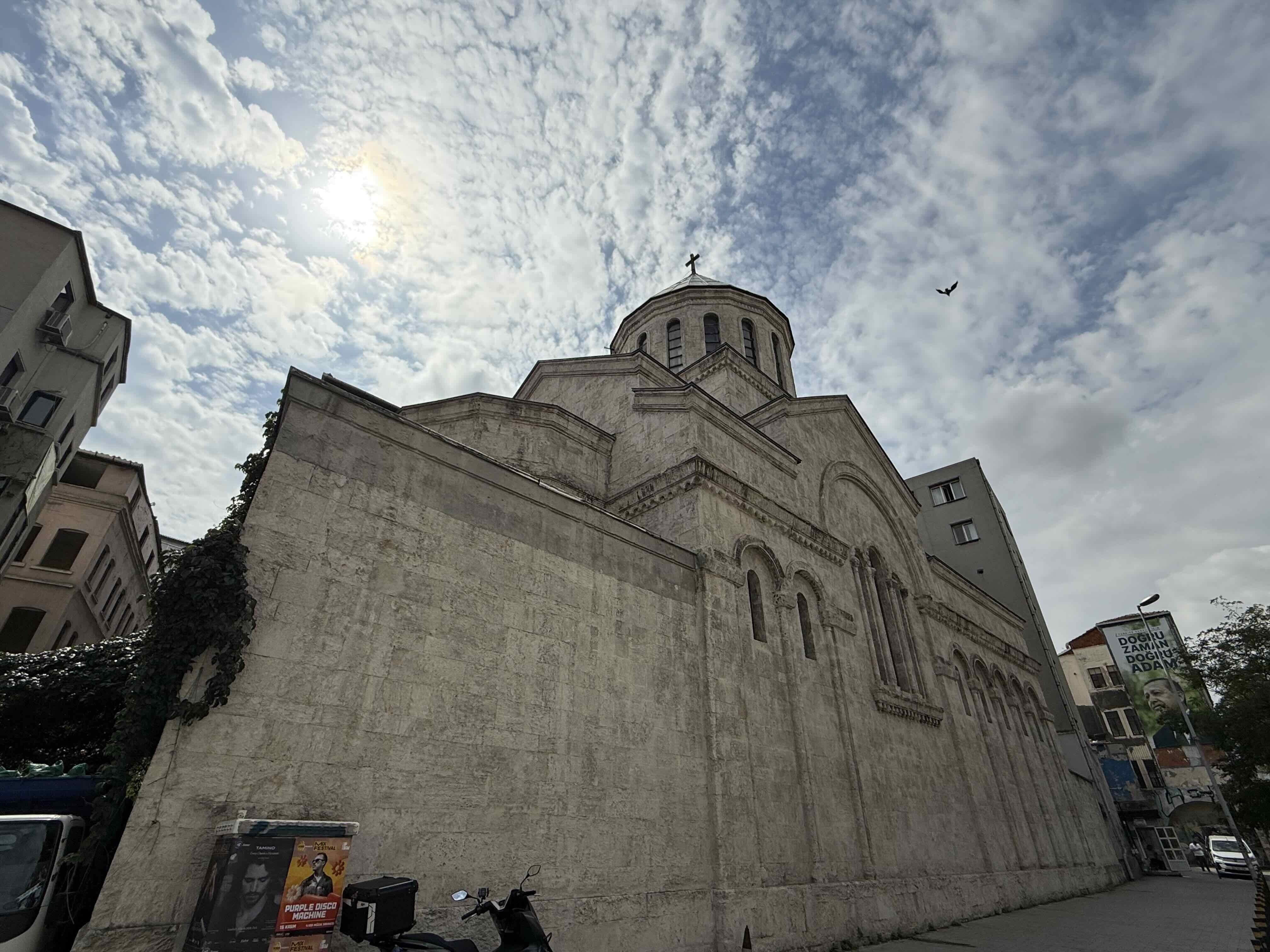Surb Lusavorich Church